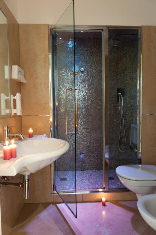 Hotel Derby Exclusive Мілано-Маріттіма Номер фото